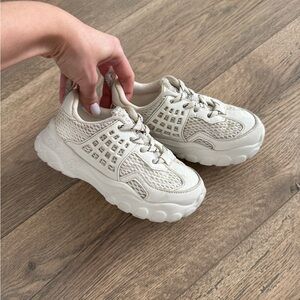 Zara Sneakers 10